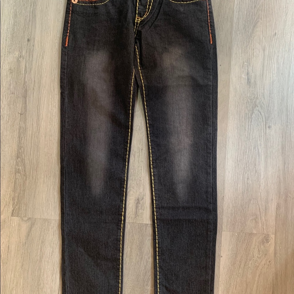 Jeans - Picture 2 of 3